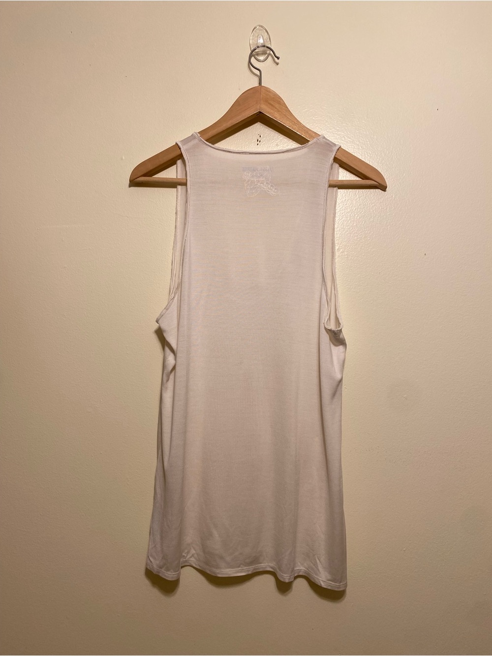 Zadig & Voltaire Delux Silk Cream Scoop Neck Tank with Pockets. Size L - Picture 2 of 7
